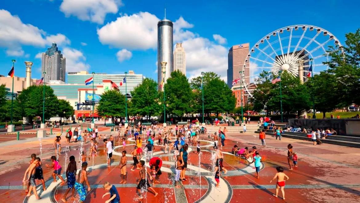 Geranium Giant Close Proximity To Piedmont Park アトランタ エクステリア 写真